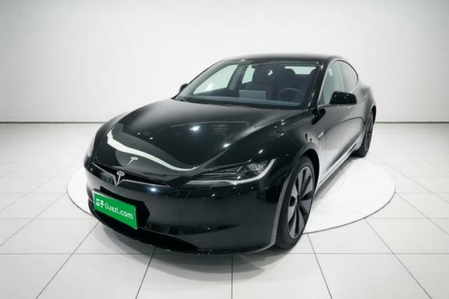Tesla Model 3 2023 Rear-Wheel-Drive Version с пробегом