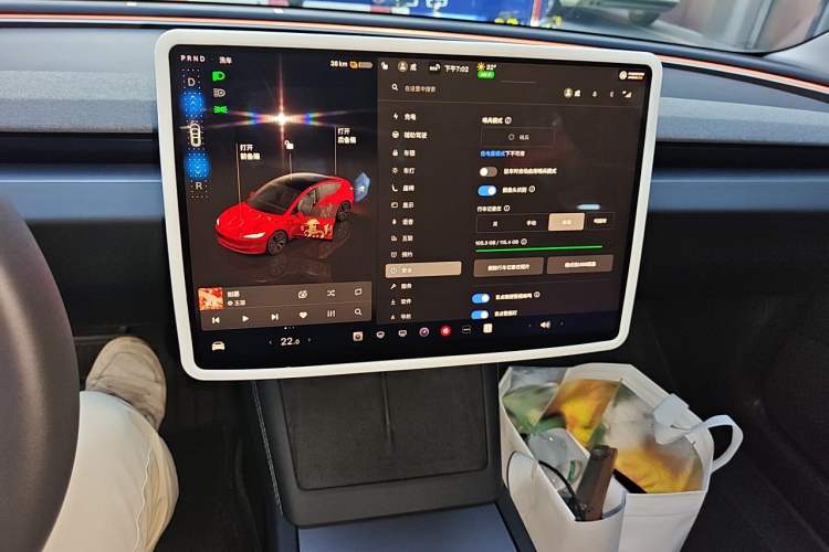 Used Tesla Model 3 2023 Rear-Wheel-Drive Version Audio And AC Panel