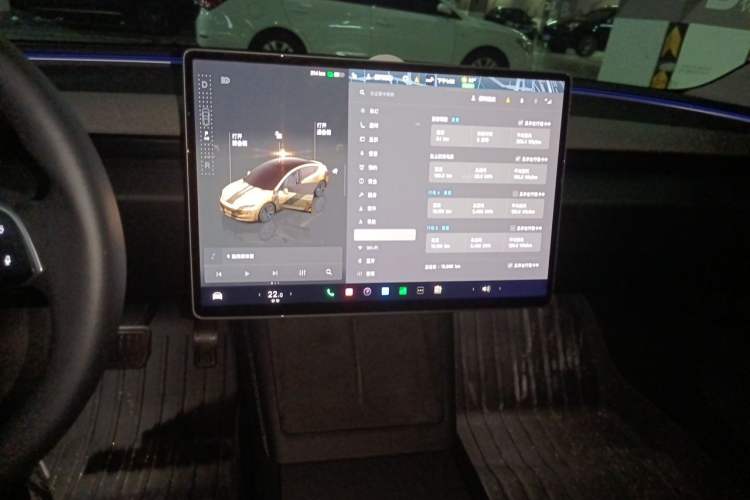 Used Tesla Model 3 2023 Rear-Wheel-Drive Version Audio And AC Panel