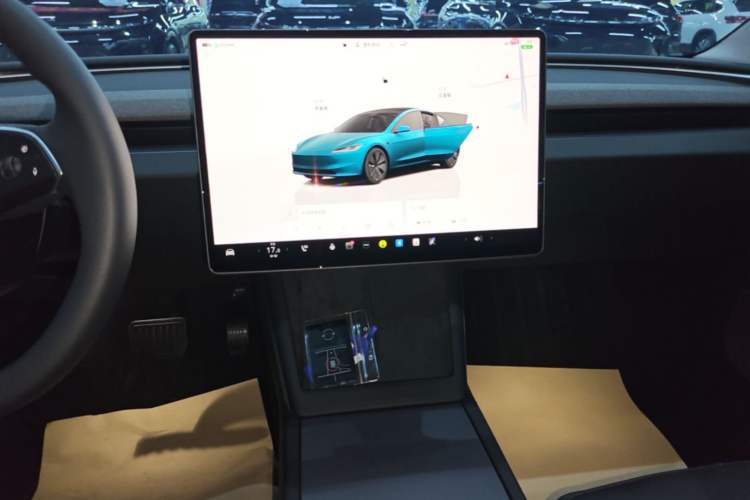 Used Tesla Model 3 2023 Rear-Wheel-Drive Version Audio And AC Panel
