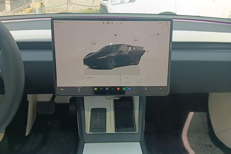 Used Tesla Model 3 2023 Rear-Wheel-Drive Version Audio And AC Panel