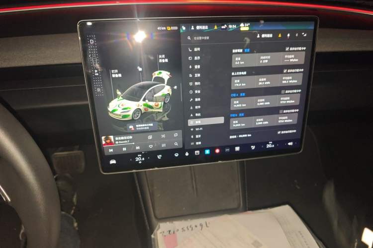 Used Tesla Model 3 2023 Rear-Wheel-Drive Version Audio And AC Panel