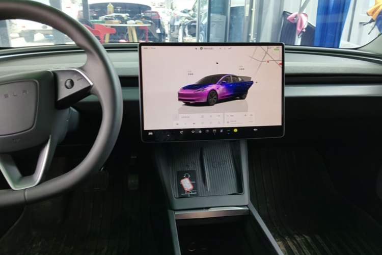Used Tesla Model 3 2023 Rear-Wheel-Drive Version Audio And AC Panel