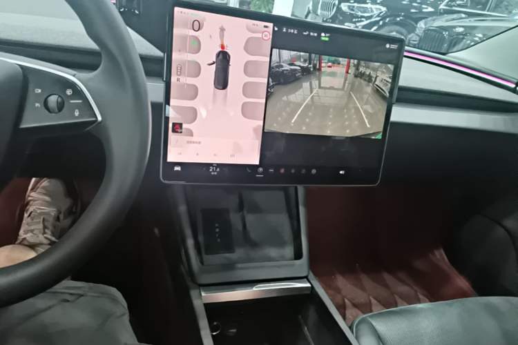 Used Tesla Model 3 2023 Long-Range All-Wheel-Drive Version Audio And AC Panel