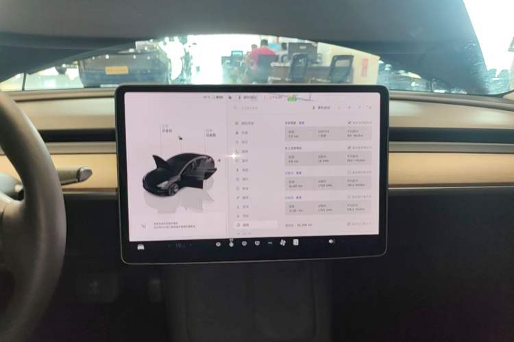 Used Tesla Model 3 2023 Rear-Wheel-Drive Version Audio And AC Panel