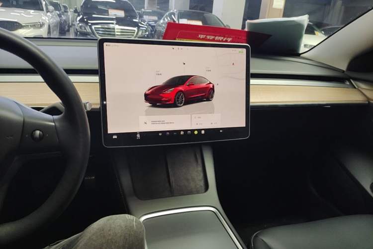 Used Tesla Model 3 2023 Rear-Wheel-Drive Version Audio And AC Panel