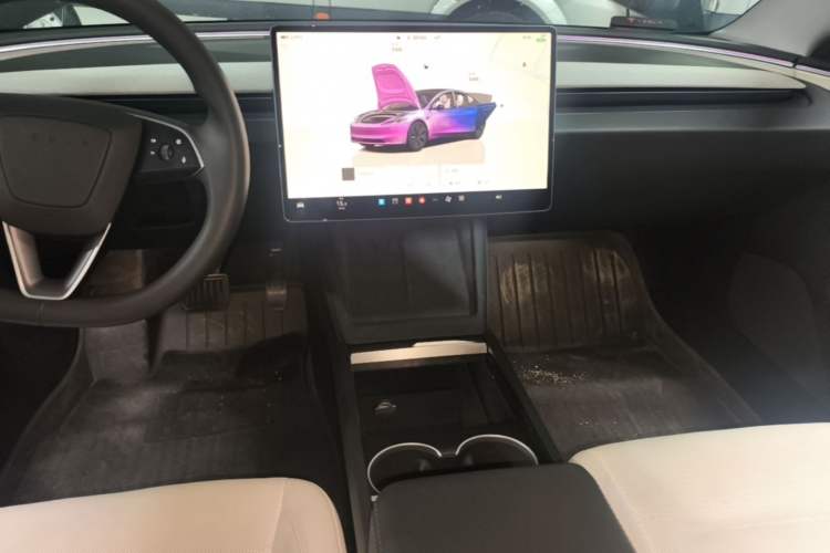 Used Tesla Model 3 2023 Rear-Wheel-Drive Version Audio And AC Panel
