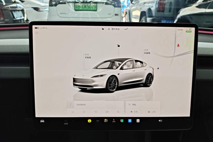 Used Tesla Model 3 2023 Rear-Wheel-Drive Version Audio And AC Panel