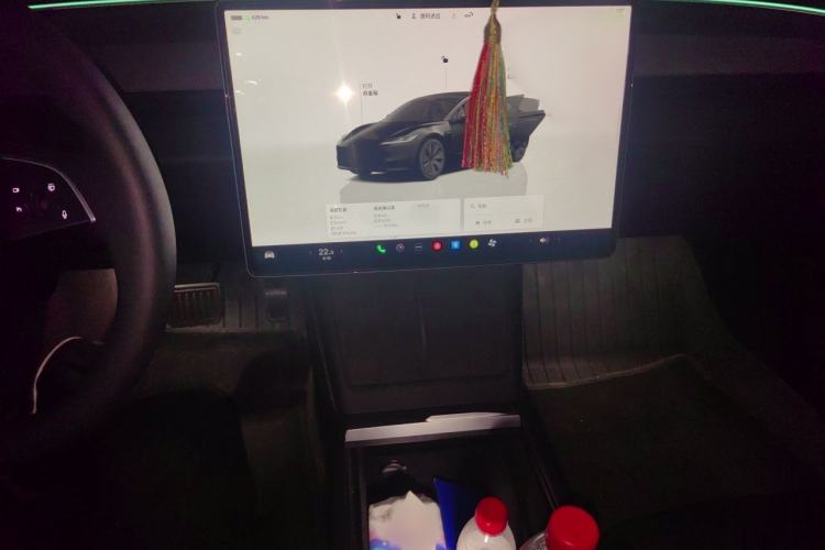 Used Tesla Model 3 2023 Rear-Wheel-Drive Version Audio And AC Panel