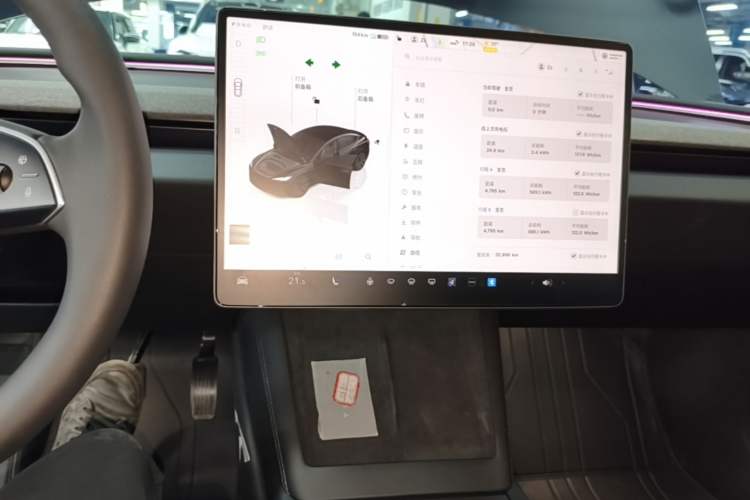 Used Tesla Model 3 2023 Rear-Wheel-Drive Version Audio And AC Panel