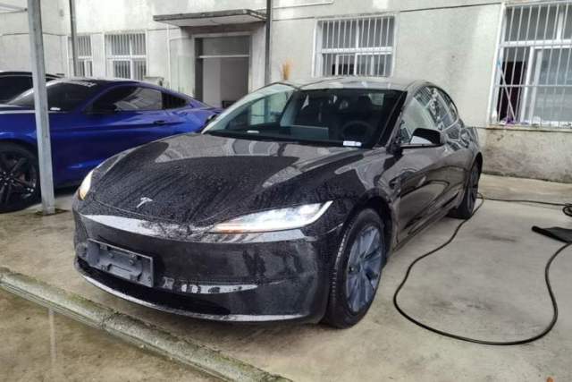 Used Tesla Model 3 2023 Rear-Wheel-Drive Version