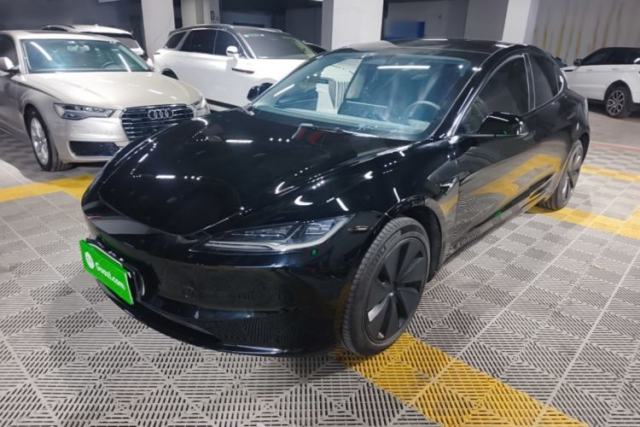 Used Tesla Model 3 2023 Rear-Wheel-Drive Version