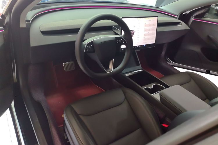 Used Tesla Model 3 2023 Rear-Wheel-Drive Version Center Console