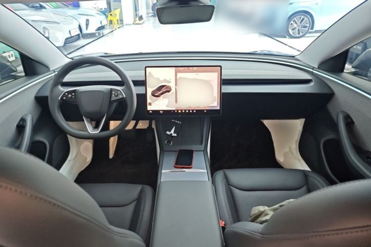 Used Tesla Model 3 2023 Rear-Wheel-Drive Version Center Console
