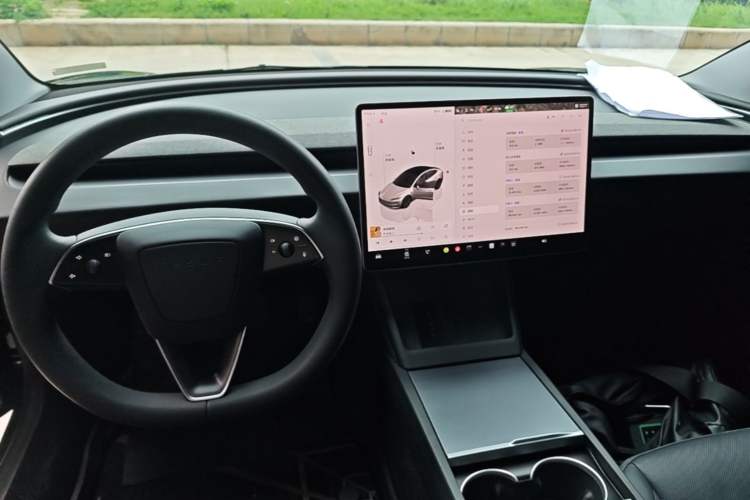 Used Tesla Model 3 2023 Rear-Wheel-Drive Version Center Console