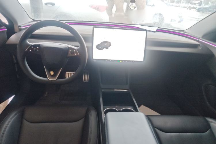 Used Tesla Model 3 2023 Rear-Wheel-Drive Version Center Console