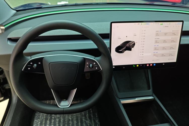 Used Tesla Model 3 2023 Rear-Wheel-Drive Version Center Console