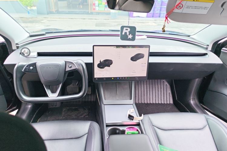 Used Tesla Model 3 2023 Long-Range All-Wheel-Drive Version Center Console