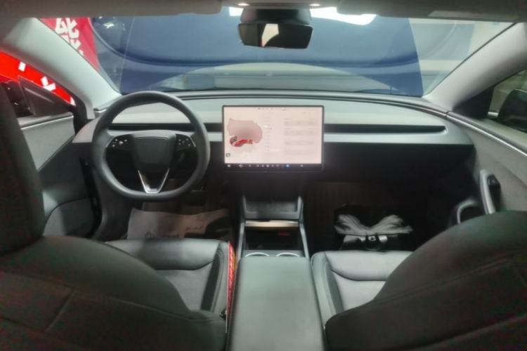 Used Tesla Model 3 2023 Rear-Wheel-Drive Version Center Console