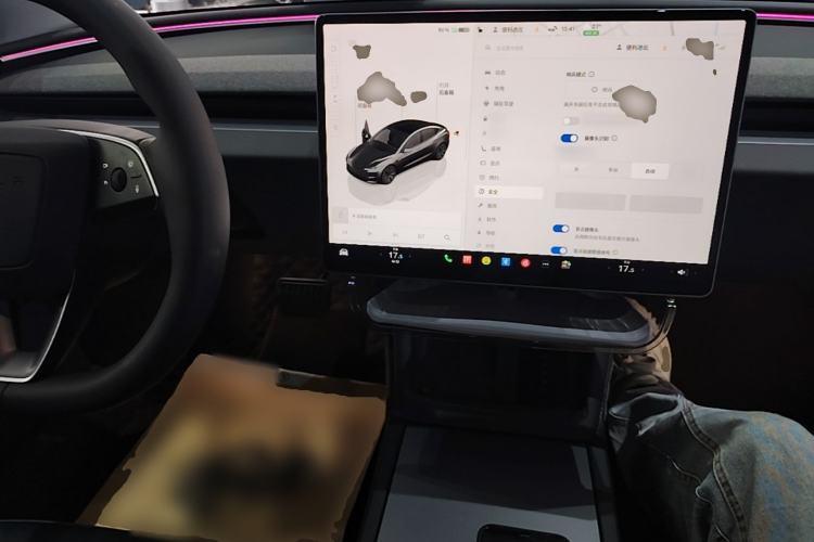 Used Tesla Model 3 2023 Rear-Wheel-Drive Version Center Console