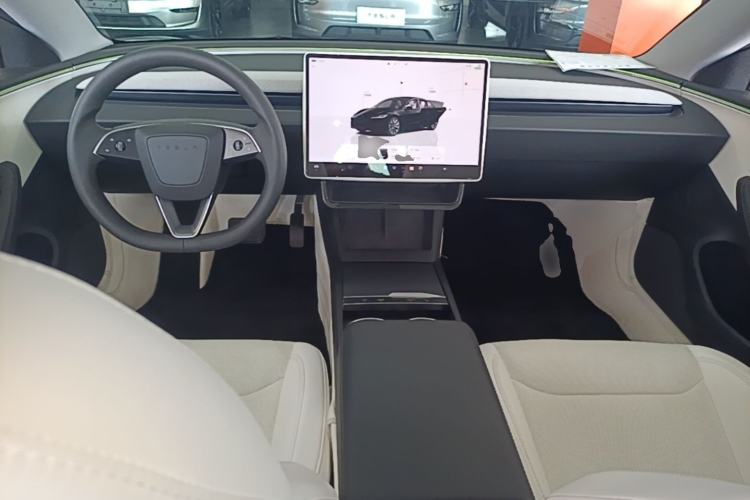 Used Tesla Model 3 2023 Long-Range All-Wheel-Drive Version Center Console
