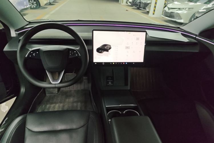 Used Tesla Model 3 2023 Rear-Wheel-Drive Version Center Console