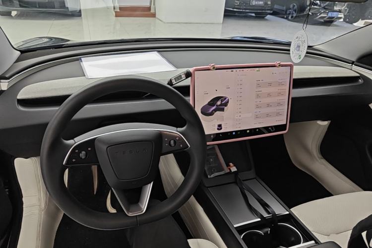 Used Tesla Model 3 2023 Rear-Wheel-Drive Version Center Console