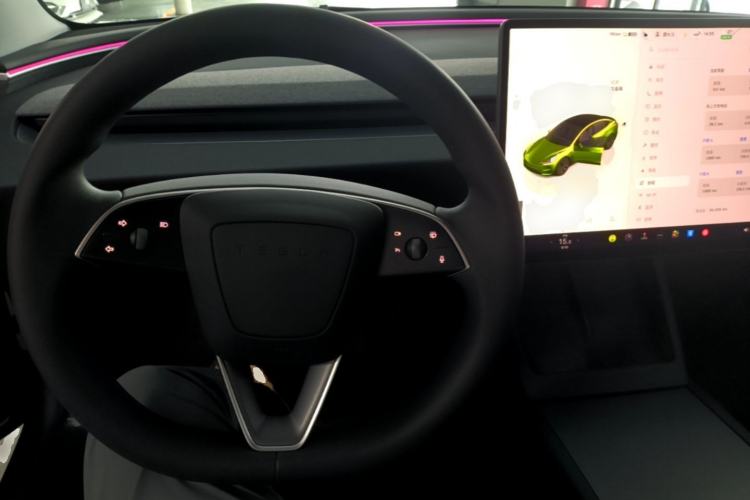 Used Tesla Model 3 2023 Rear-Wheel-Drive Version Center Console