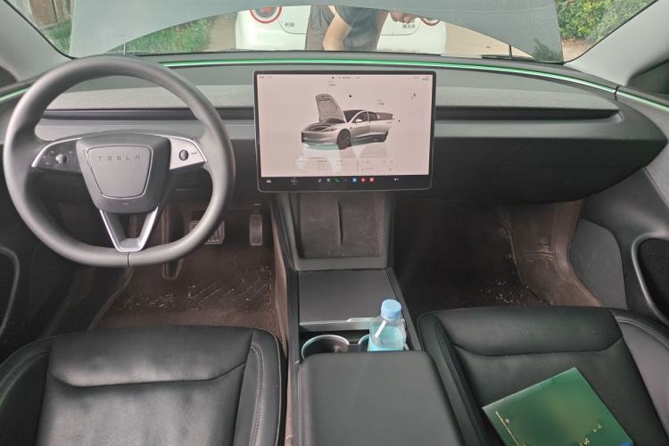 Used Tesla Model 3 2023 Rear-Wheel-Drive Version Center Console