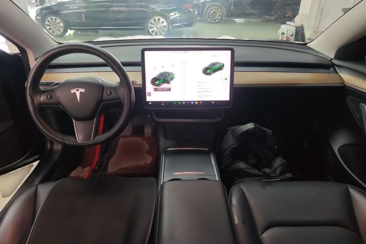 Used Tesla Model 3 2023 Rear-Wheel-Drive Version Center Console