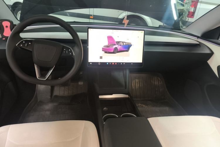 Used Tesla Model 3 2023 Rear-Wheel-Drive Version Center Console