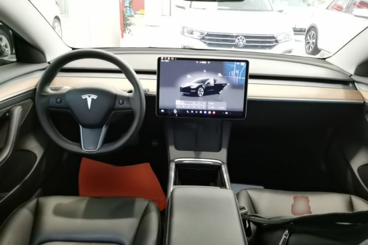 Used Tesla Model 3 2023 Rear-Wheel-Drive Version Center Console