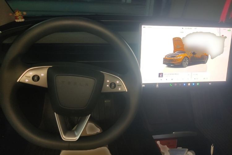 Used Tesla Model 3 2023 Rear-Wheel-Drive Version Center Console
