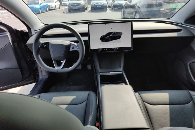 Used Tesla Model 3 2023 Rear-Wheel-Drive Version Center Console
