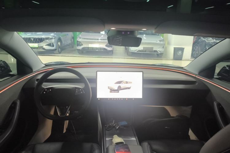 Used Tesla Model 3 2023 Rear-Wheel-Drive Version Center Console