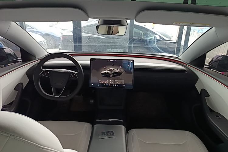 Used Tesla Model 3 2023 Long-Range All-Wheel-Drive Version Center Console