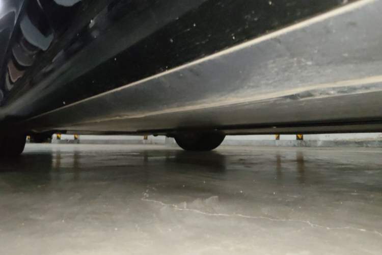 Used Tesla Model 3 2023 Long-Range All-Wheel-Drive Version Chassis Rear Left