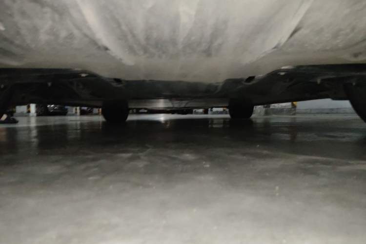 Used Tesla Model 3 2023 Long-Range All-Wheel-Drive Version Chassis Rear