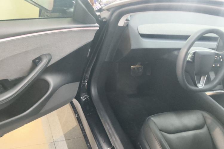 Used Tesla Model 3 2023 Rear-Wheel-Drive Version Driver Seat