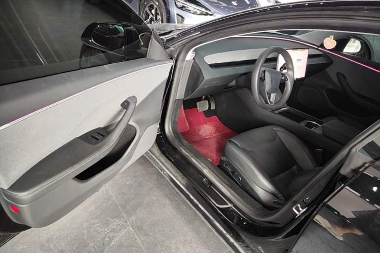 Used Tesla Model 3 2023 Rear-Wheel-Drive Version Driver Seat