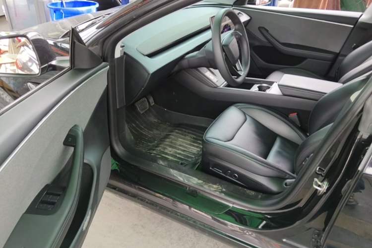 Used Tesla Model 3 2023 Rear-Wheel-Drive Version Driver Seat