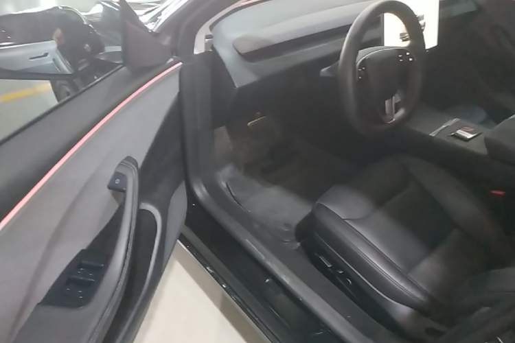 Used Tesla Model 3 2023 Rear-Wheel-Drive Version Driver Seat