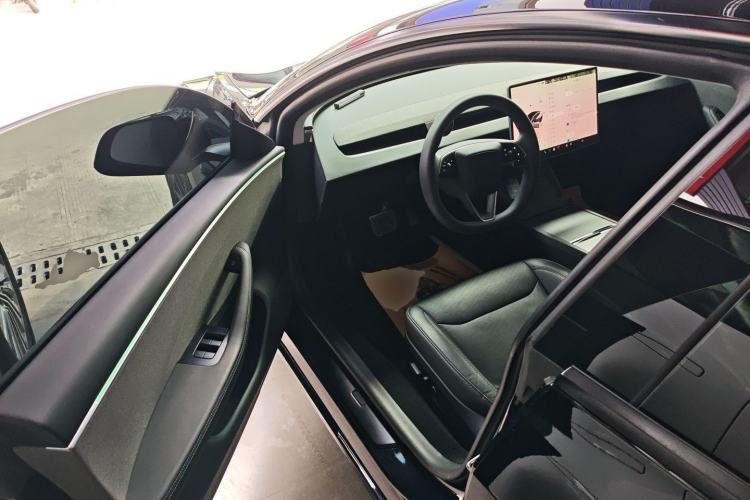 Used Tesla Model 3 2023 Rear-Wheel-Drive Version Driver Seat