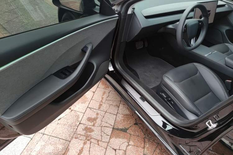 Used Tesla Model 3 2023 Rear-Wheel-Drive Version Driver Seat