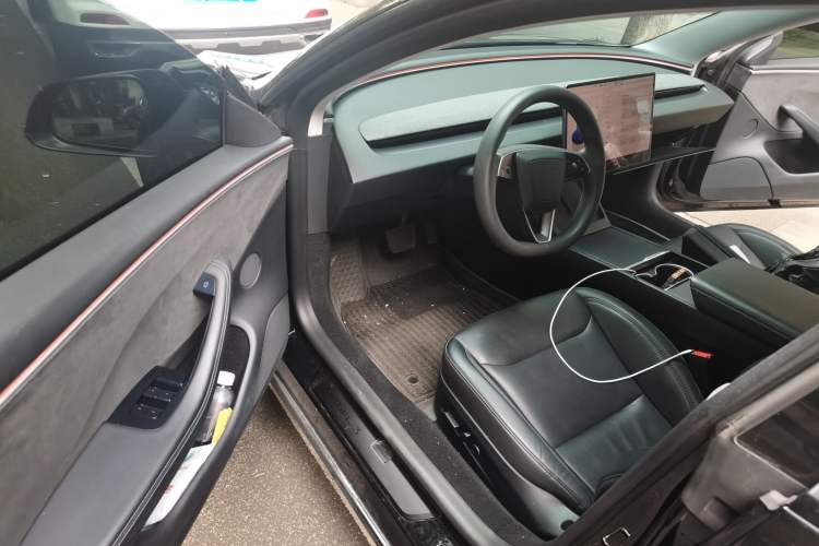 Used Tesla Model 3 2023 Long-Range All-Wheel-Drive Version Driver Seat