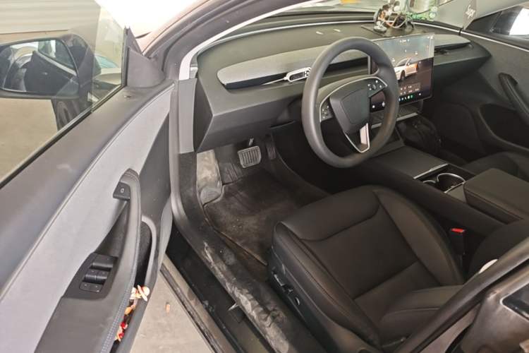 Used Tesla Model 3 2023 Rear-Wheel-Drive Version Driver Seat