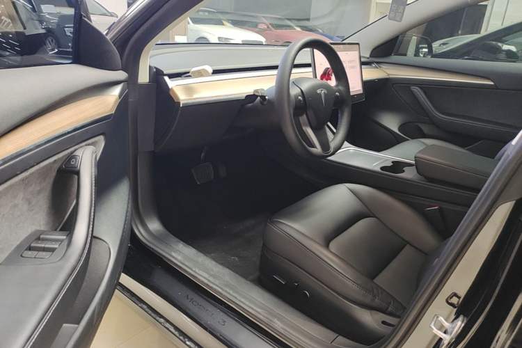 Used Tesla Model 3 2023 Rear-Wheel-Drive Version Driver Seat
