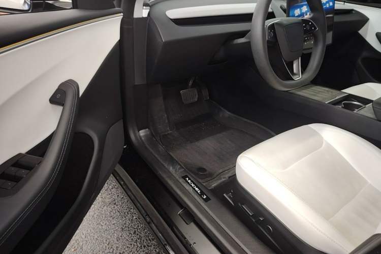 Used Tesla Model 3 2023 Rear-Wheel-Drive Version Driver Seat