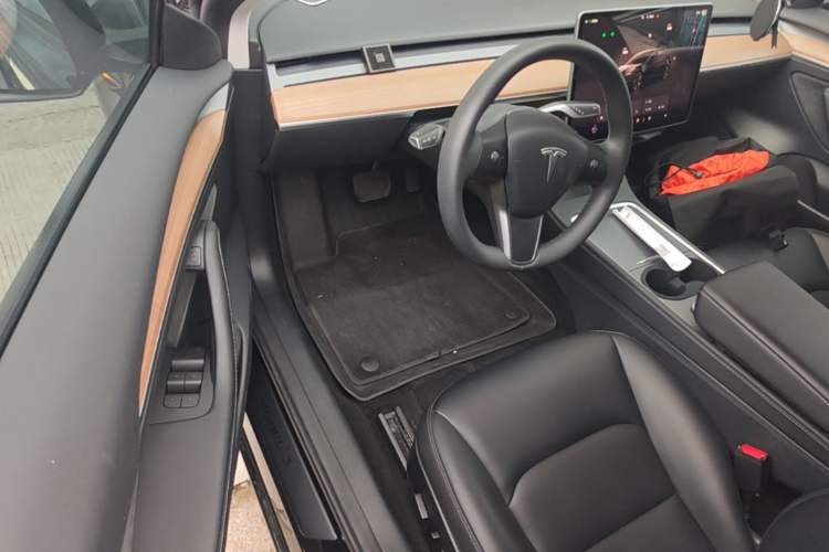 Used Tesla Model 3 2023 Rear-Wheel-Drive Version Driver Seat