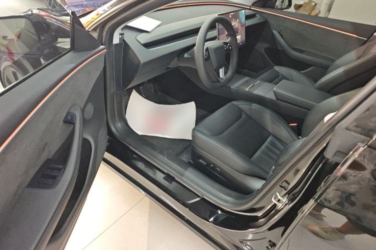 Used Tesla Model 3 2023 Long-Range All-Wheel-Drive Version Driver Seat